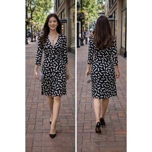 DVF Diane Von Furstenberg New Julian Two Silk Wrap Dress 8 Geometric Abstract